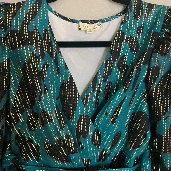 Tea n Cup | Dresses | Green and Gold | Mini Sz S - Picture 2 of 5